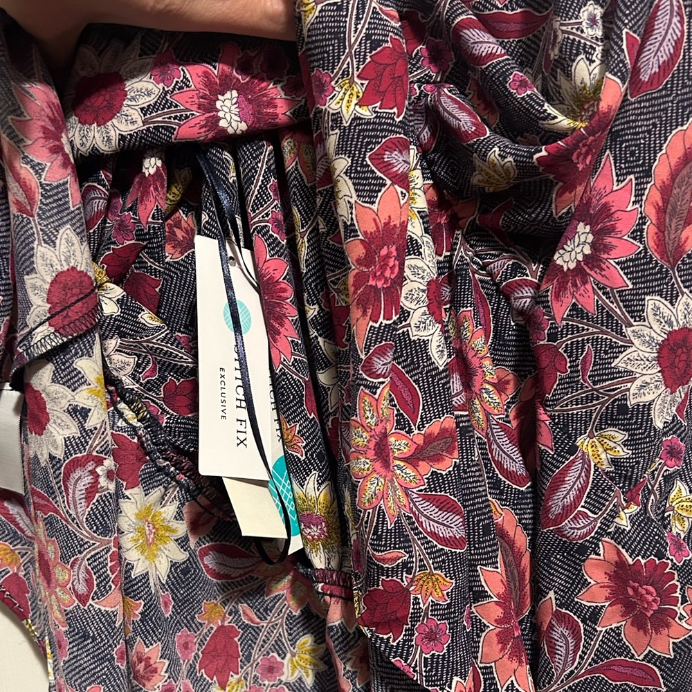 Sexy Going out floral tank / Top - 2X - Picture 9 of 9